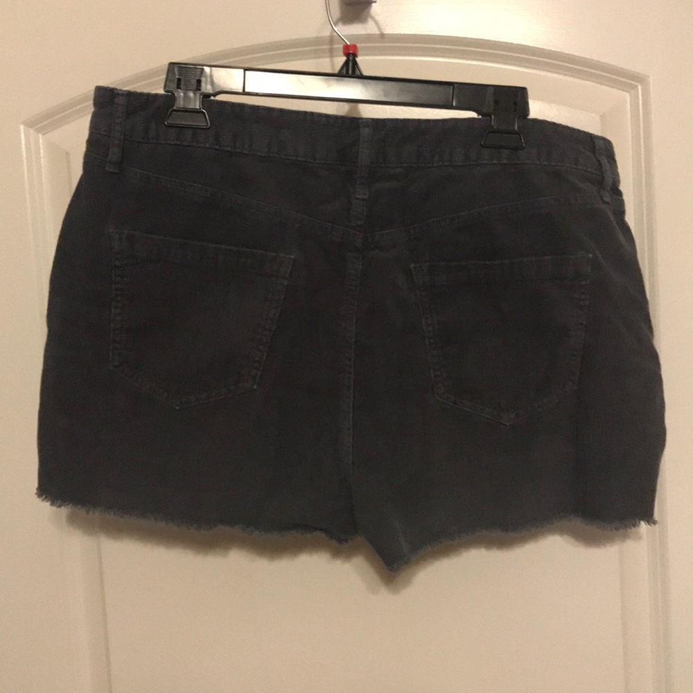 Corduroy cutoffs - Picture 2 of 5